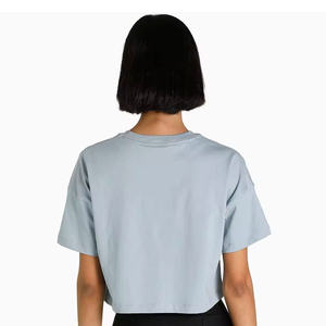 เสื้อครอปท็อปผู้หญิงสวมใส่สบาย ระบายอากาศดี ขายดี เสื้อยืดครอปท็อปแขนสั้นผ้าฝ้ายสำหรับผู้หญิง รับผลิตแบบ OEM มีจำหน่าย - Product Image 2