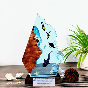 Lámpara Decorativa Única de Resina Epoxi con Diseño Oceánico, Hecha en Vietnam - Product Image 6