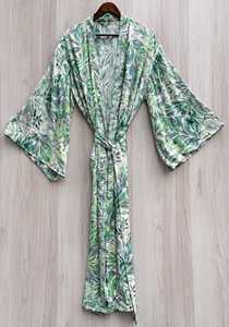 Kimono de Seda Largo Estilo Saree Kasturi Vintage para Mujer, Estampado Floral, Tela Suave y Transpirable, Cierre con Cordón, Mangas Largas - Product Image 4