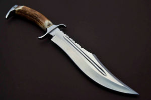 Couteau de survie Bowie personnalisé de haute qualité |   Couteau à lame courbée avec manche en bois de cerf, lame dentelée, étui en cuir, qualité économique pour hommes - Product Image 5