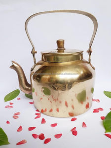 Traditional Handmade Brass Tea <b>Kettle</b> With Lid And Handle For Boiling Water, Making Tea, Coffee, And Other Hot Beverages - Product Image 3