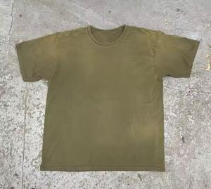 เสื้อยืดแขนสั้นผู้ชายลายมัดย้อม ผ้าฝ้าย 100% คอโอ ทรงลำลอง สีพื้น - Product Image 6