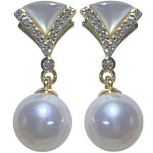 Boucles d'oreilles en perles d'eau douce naturelles de 7-8 mm avec sertissage en argent en forme d'éventail haut de gamme, parfaitement rondes et impeccables - Product Image 5