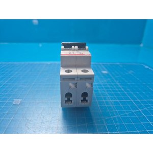 2CD S202-C3 ABB S252 001 R0034เบรกเกอร์ขนาดเล็กที่ใช้เป็นชิ้นส่วนอุปกรณ์เซมิคอนดักเตอร์รุ่นเก่า - Product Image 1