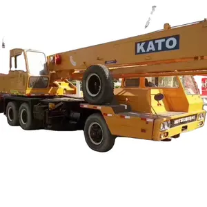 رافعة شاحنات مستعملة KATO NK250 25ton