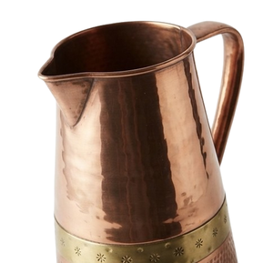 Pichet à eau moderne martelé, vaisselle tendance, pichet en cuivre poli, carafe en métal pour la maison, l'hôtel et le restaurant - Product Image 3