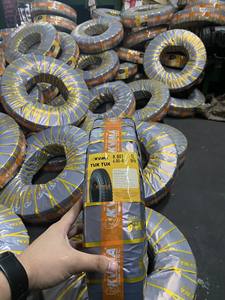 Pneu moto tubeless K103 3.00-17 de haute qualité en caoutchouc naturel, neuf, fabriqué au Vietnam, pièce de rechange, prix abordable du Vietnam - Product Image 6