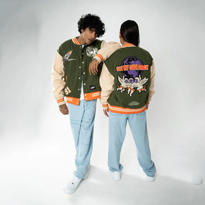 Veste universitaire unisexe verte 100% coton coupe-vent avec patch brodé, col rabattable, coupe classique, vêtement décontracté pour l'automne - Product Image 6