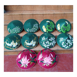 Chapeau conique léger en feuilles naturelles vietnamiennes, fait main, traditionnel, pour la mode et l'usage culturel - Product Image 5