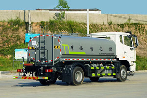 Camion-citerne 6x4 à prix d'usine, capacité 25-30T (15001-30000L), diesel, transmission manuelle, neuf, pour le transport de produits en vrac, en promotion - Product Image 5