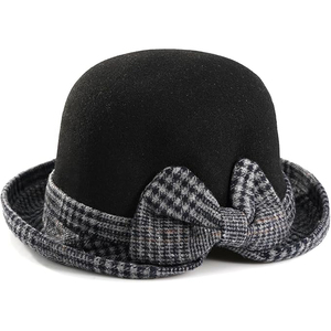 Casquette Gavroche Noire pour Femme avec Rayures Fines, Chapeau Tendance pour Fêtes en Extérieur avec Anneau Métallique – Vente en Gros - Product Image 1