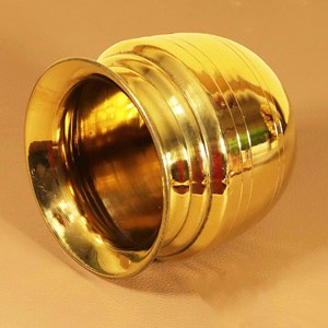 Loota Kalash Pequeño de Latón para Rituales Diarios, Uso en Templos, Almacenamiento de Agua Bendita y Decoración del Hogar - Product Image 3
