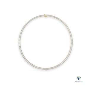 Collier tennis en or jaune massif 18 carats avec diamants de laboratoire taille émeraude de 24,06 carats - Product Image 6