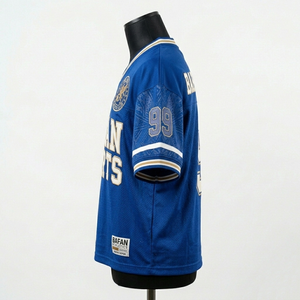 Camiseta de Fútbol Femenina Premium, Transpirable, de Micro Malla de Poliéster, Azul Rey, Blanco y Dorado, con Logotipo Personalizado - Product Image 3