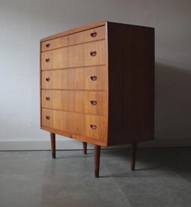 Armoire moderne en bois massif de fabrication indienne pour appartement et hôtel – Meuble de chambre durable au design écologique - Product Image 3