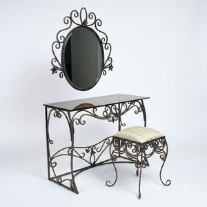 Tocador Victoriano de Hierro Forjado a Mano, Estilo Vintage, Escritorio de Metal Personalizado para Sala de Estar, Muebles KHP - Product Image 1