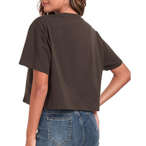 เสื้อครอปทรงบ็อกซี่สำหรับผู้หญิง ทรงหลวม แขนสั้น เสื้อยืดลำลองเรียบง่าย เหมาะสำหรับใส่กับกางเกงยีนส์เอวสูงและกระโปรง - Product Image 4