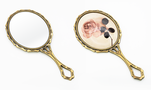 MACY BEAUTY KOREA Vintage Antique Bronze Handheld Mirror Oval <b>Vanity</b> <b>Makeup</b> Mirror with Decorative Hollow Handle Design - Product Image 6