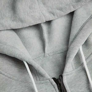 Chándal ajustado de alta calidad para hombre, diseño personalizado, transpirable, venta al por mayor, ideal para la temporada de invierno, con logo impreso en relieve. - Product Image 3