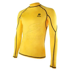 Camiseta de compresión avanzada para entrenamiento en gimnasio, con manga larga para hombre, tipo Rash Guard para BJJ, para movimiento activo y soporte. - Product Image 2