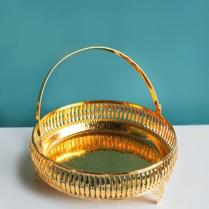 Luxury Industry Trending Beautiful Cut Work <b>Rounded</b> Metal <b>Basket</b> Handle Eco-Friendly Multi-Purpose for Snacks Fruits Gifting - Product Image 3