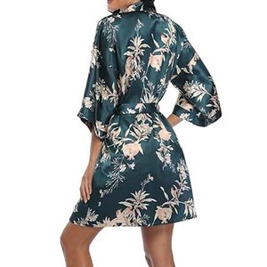 Albornoces de Satén Lisos para Mujer, Kimono de Seda, Bata de Baño al por Mayor, Ropa de Dormir para Novias y Damas de Honor, Proveedor de Logotipos Personalizados - Product Image 2