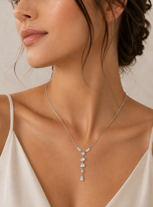 สร้อยคอรูปตัว Y ประดับเพชรแล็บโกรว์ทรงผสม ทองคำขาว 14K - Product Image 2