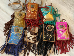 Bolso de piel auténtica hecho a mano con flecos para teléfono móvil, bolso de mano con piel metálica, estilo bohemio - Product Image 5