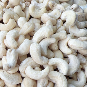 Noix de cajou en gros à prix abordable W180 W210, Noix de cajou Santigo, Noix de cajou du Vietnam, Prix des noix de cajou au Vietnam, Délai de livraison court - Product Image 1