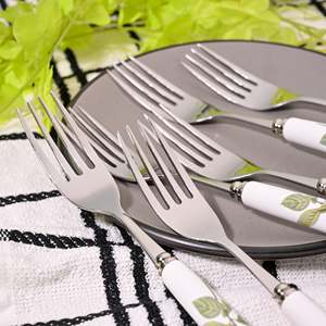 Juego de 6 Tenedores con Mango de Cerámica con Diseño de Flor de Hortensia, Utensilios Elegantes para Comer - Product Image 4