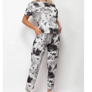 2025 estilo de moda ropa de calle Tie Dye chándal conjuntos de mujer Muti-color personalizado Jogging trajes Sexy mujer chándales conjunto de mujer - Product Image 5