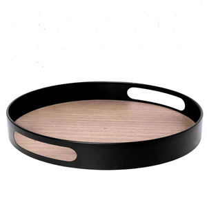 Plateau de petit-déjeuner rond en bois fait main avec motif floral, design moderne pour le service du café du matin, du thé et des collations au chevet - Product Image 1