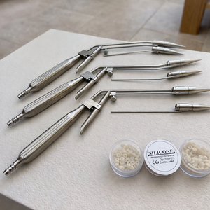 ชุดอุปกรณ์ผ่าตัดริดสีดวงทวารแบบดูดและผูกเชือก 3 ชิ้น และชุดเครื่องมือผ่าตัดยางรัด 300 ชิ้น สำหรับศัลยกรรมนรีเวชและศัลยกรรมระบบทางเดินปัสสาวะ - Product Image 1