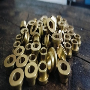 Composants de précision en laiton de qualité industrielle, services d'usinage CNC avec prix compétitif pour l'usinage - Product Image 5