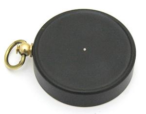 Boussole de poche artisanale vintage rouge et noire en laiton, outil de navigation multifonction portable pour la randonnée en extérieur - Product Image 2