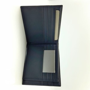 Portefeuille bifold en cuir bleu premium pour homme avec plusieurs emplacements pour cartes, design fin en cuir véritable, pour un usage quotidien ou comme idée cadeau - Product Image 2