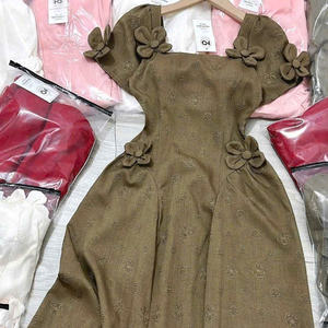 Robe longue élégante pour femme, motif uni simple, manches courtes, confortable, décontractée et formelle, idéale pour diverses occasions, en soie - Product Image 5