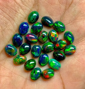 Opale noire naturelle cabochon, pierre précieuse ovale en vrac, opales noires cabochons en gros, pierres précieuses d'opale en vrac pour la fabrication de bijoux - Product Image 2