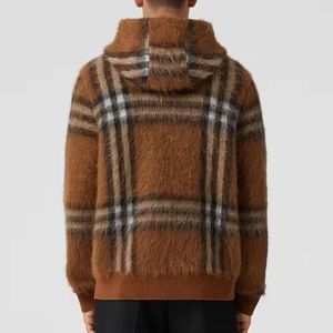 Cardigan en mohair à rayures avec capuche, logo personnalisé, pull 100 % mohair pour homme, vêtements d'hiver brossés et duveteux, pull tricoté OEM ODM - Product Image 3