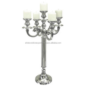 Candelabros altos con acabado de oro y metal con 5 brazos, candelabros hechos a mano de aluminio chapado en oro de diseño moderno para centro de mesa de boda - Product Image 4
