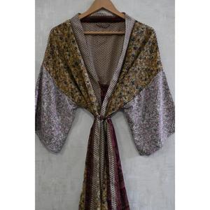 Kimono sexy en soie patchwork style bohème pour femme, robe de nuit longue, robe légère et lisse - Product Image 3