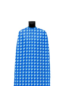 Vente en gros de cape de coiffure professionnelle "P" PRO avec col réglable, imperméable et aux designs uniques - Product Image 2