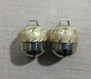 กระดิ่งคู่เสียงสูงแบบสองเสียงสำหรับนักเลี้ยงเหยี่ยว รุ่น Acorn Bells เหมาะสำหรับปลอกคอแมวและสุนัข มีให้เลือก 5 ขนาด - Product Image 4