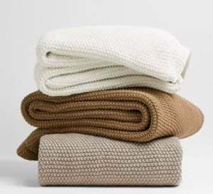 Plaid en coton de bambou tricoté de qualité supérieure |   Motif floral et animalier |   Respirant, utilisation toute saison |   Compagnon confortable pour la maison et les voyages - Product Image 2