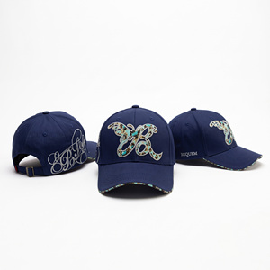 Gorra de Béisbol Personalizada ODM de Fábrica Vietnamita, Estilo Y2K, Desgastada, con Parche de Cruz Metálica, Gorra Urbana - Product Image 1