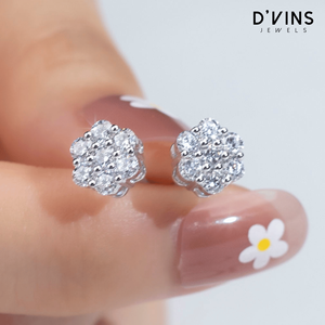 ดีวินส์ จิวเวลส์ ต่างหูเพชรทรงกลมเจียระไนแบบบริลเลียนท์ 10k ประดับเพชรแล็บโกรว์ รูปทรงดอกไม้ ทองคำแท้ 789456 - Product Image 2