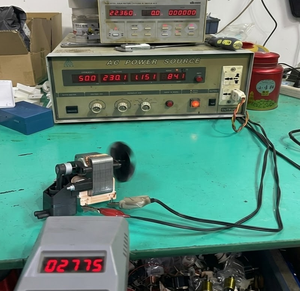 Moteur de compresseur de nébuliseur à piston asynchrone monophasé à pôles ombragés entièrement fermé - Product Image 4