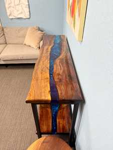 Console d'entrée rectangulaire à double étagère en bois massif et résine époxy bleue, faite à la main, moderne, avec rangement, pour mariage et intérieur - Product Image 5
