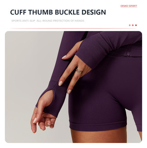 Ensemble de sport deux pièces pour femme : Leggings de yoga respirants et écologiques à taille mi-haute en Spandex/Polyester et veste de sport zippée pour l'entraînement - Product Image 2
