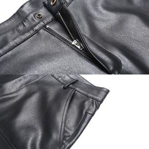 กางเกงขาสั้นหนังทรงหลวม แฟชั่นใหม่ เสื้อผ้าคุณภาพดี พิมพ์ลายตัวอักษรตามสั่งสำหรับผู้ชาย สไตล์ลำลอง ซิปหน้า เนื้อผ้านุ่ม ความยาวระดับเข่า แบบสั่งทำ - Product Image 3